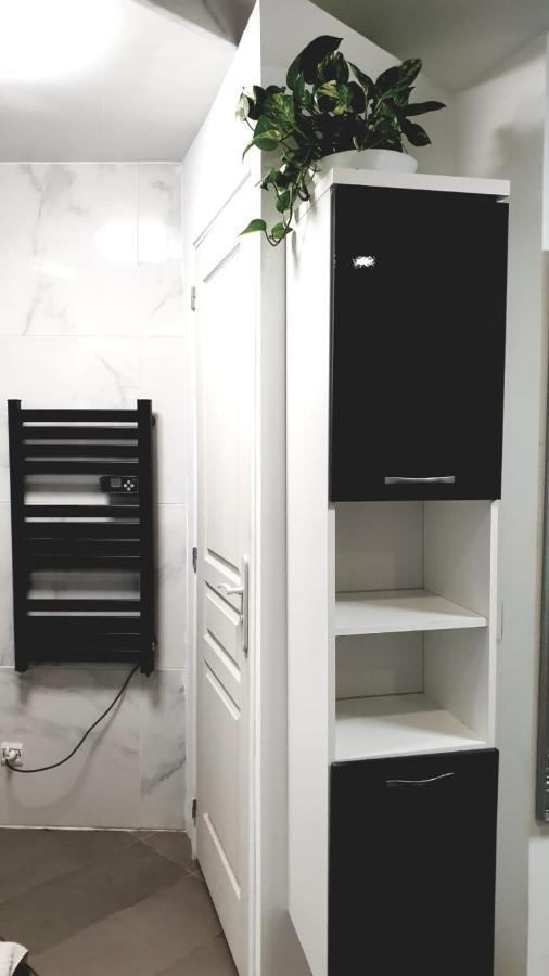 Jolie Appartement Avec 2 Chambres Partagees 巴黎 外观 照片